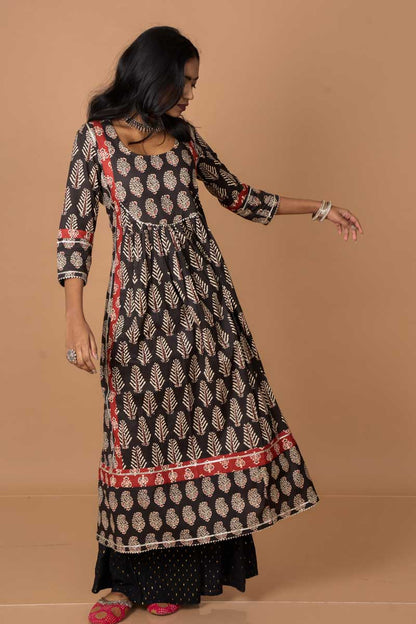 Kumud, casual block print kurta with Leaf Block Fabric for women.